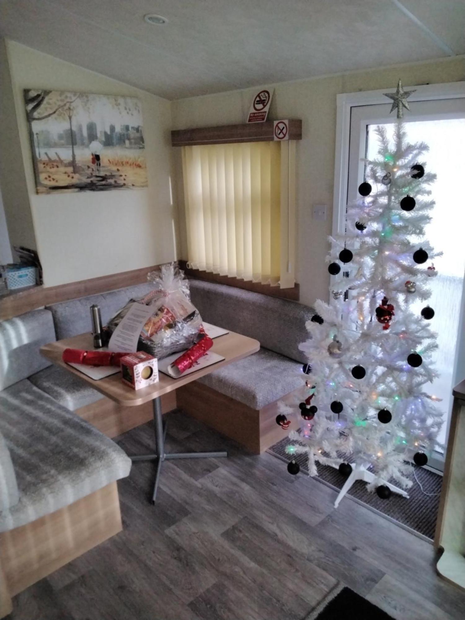 19 Laurel Close Highly Recommended 6 Berth Holiday Home With Hot Tub In Prime Location تاتيرشال المظهر الخارجي الصورة